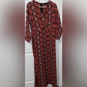 Women dress